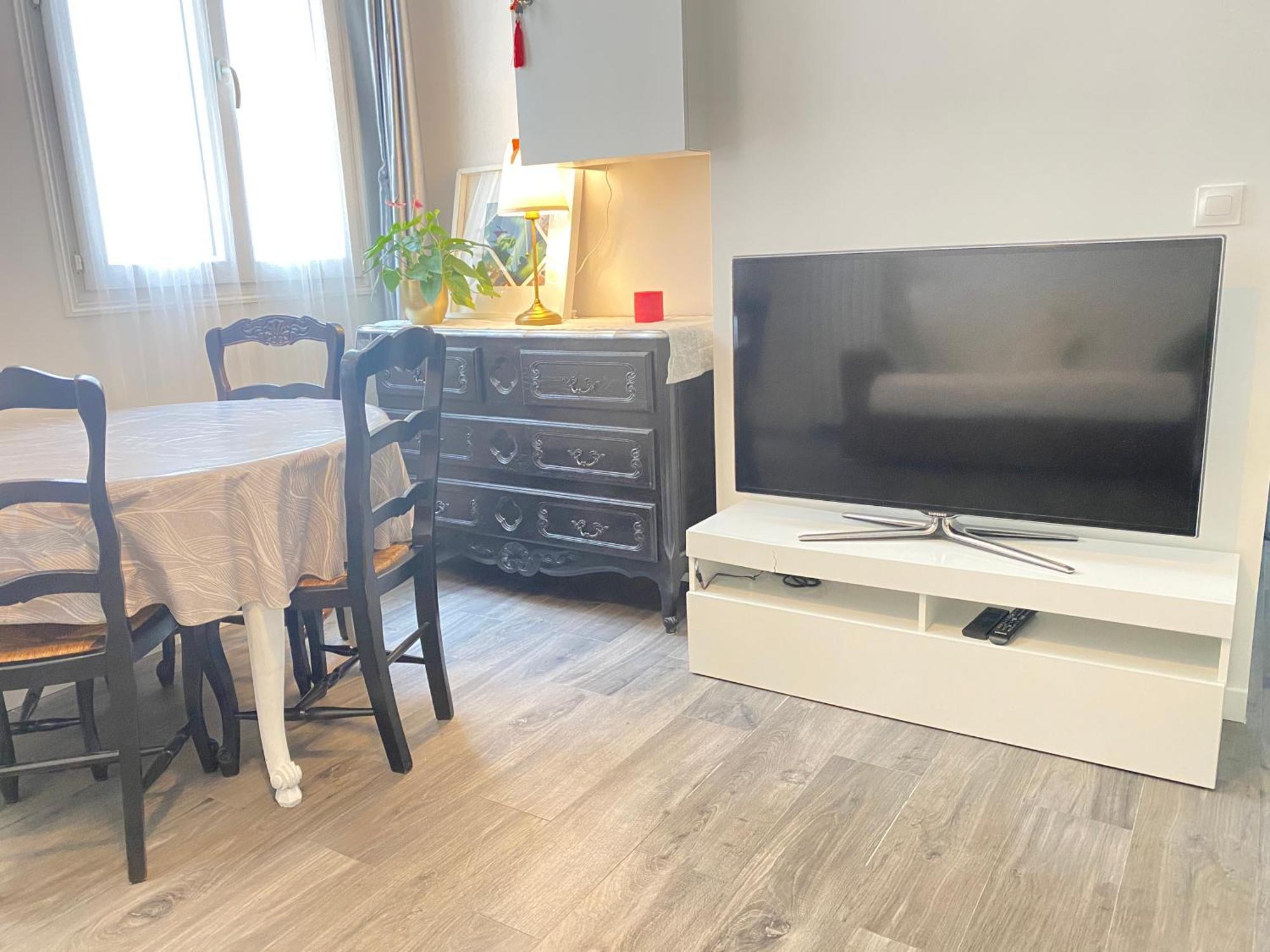 Chic Appartement 2 Bedrooms Phantheon Notre Dame Paris Exterior photo